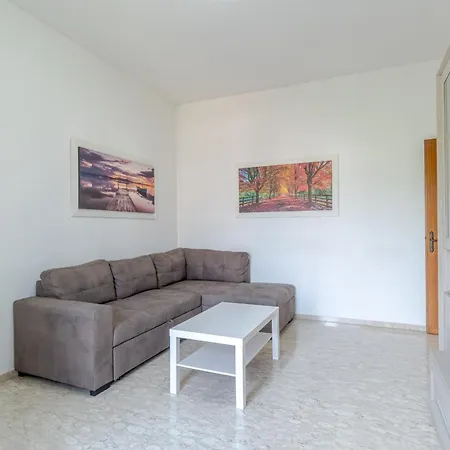 Guesthost - Mare E Monti Vacation Flat *